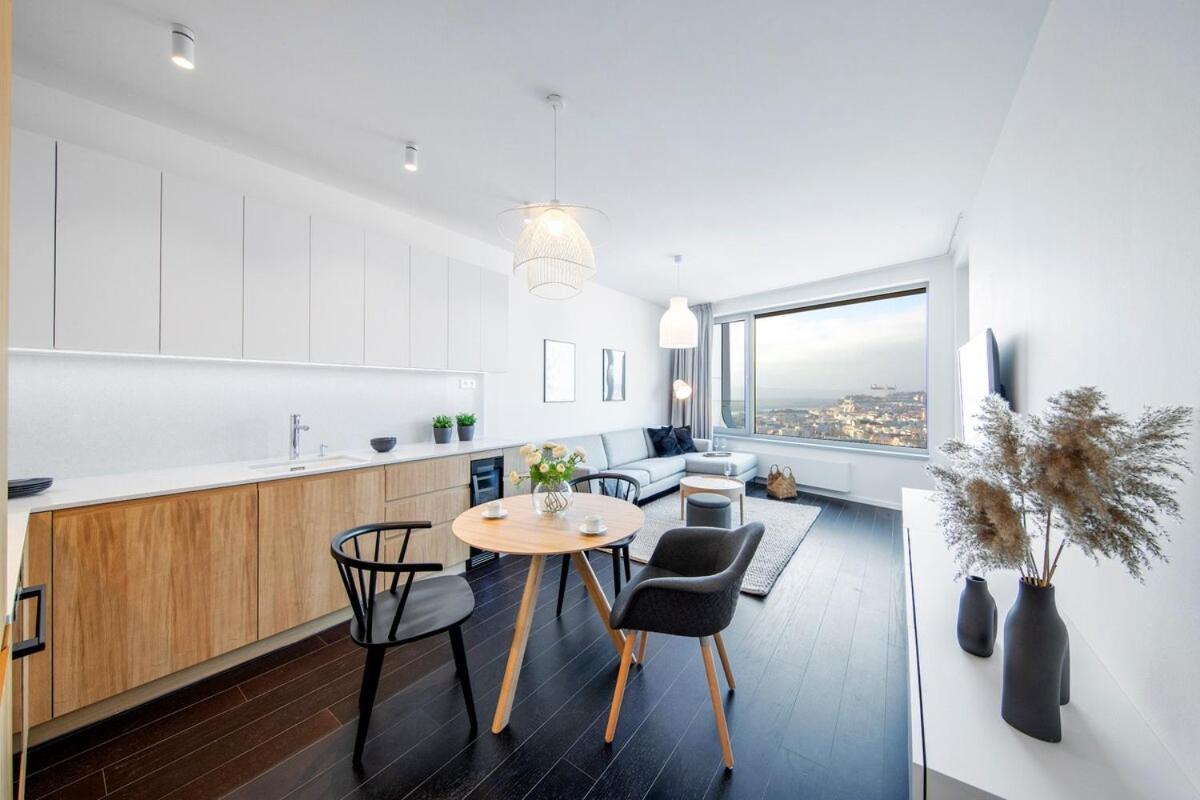Apartmán Castle View From 25th Floor - Skypark Retreat, Parking Bratislava